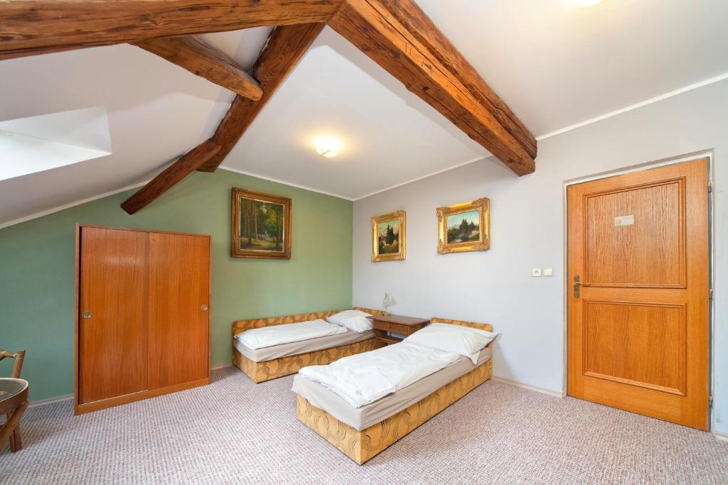 Hotel U Ruze Kutna Hora Room photo